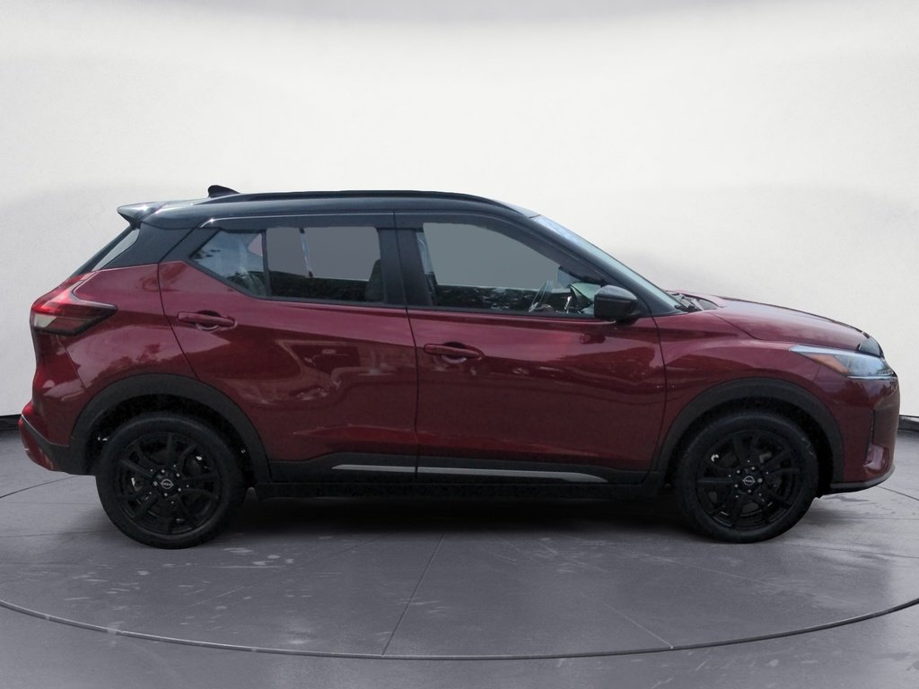 Nissan Kicks SR Premium LOW KMS!! 2023