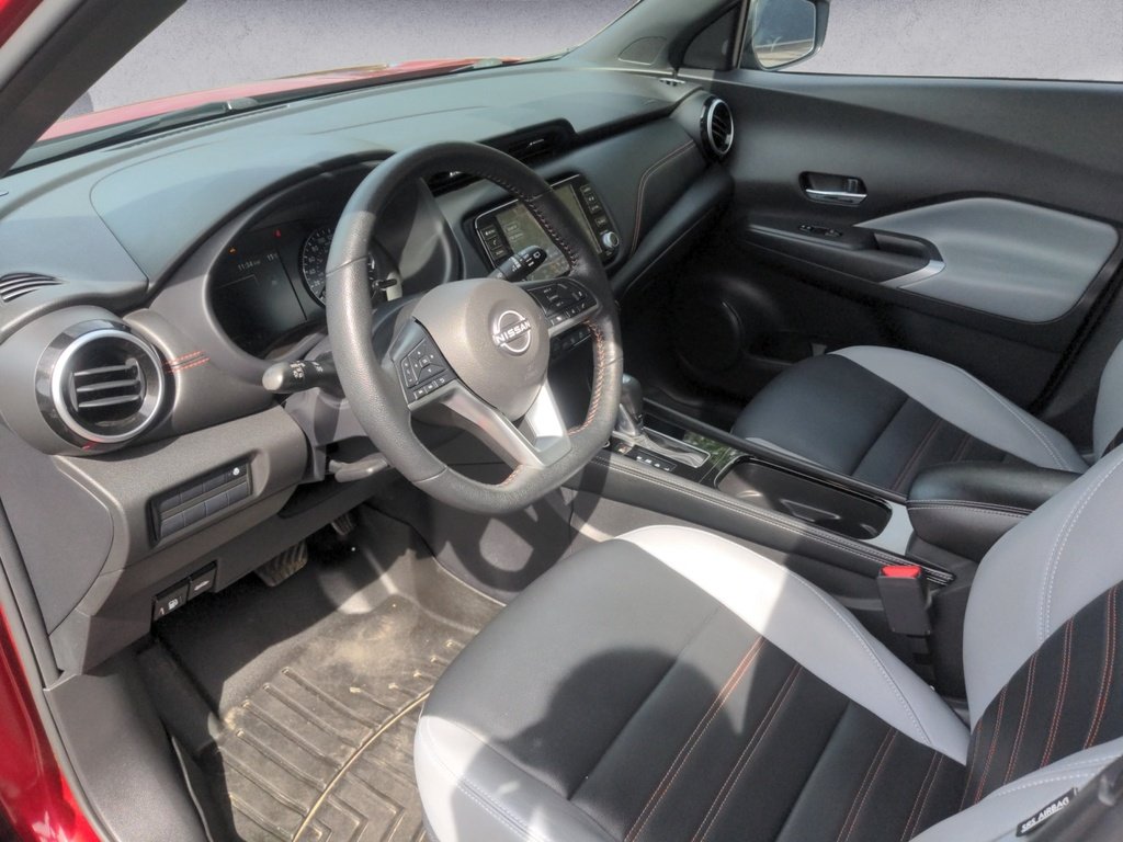 Nissan Kicks SR Premium LOW KMS!! 2023