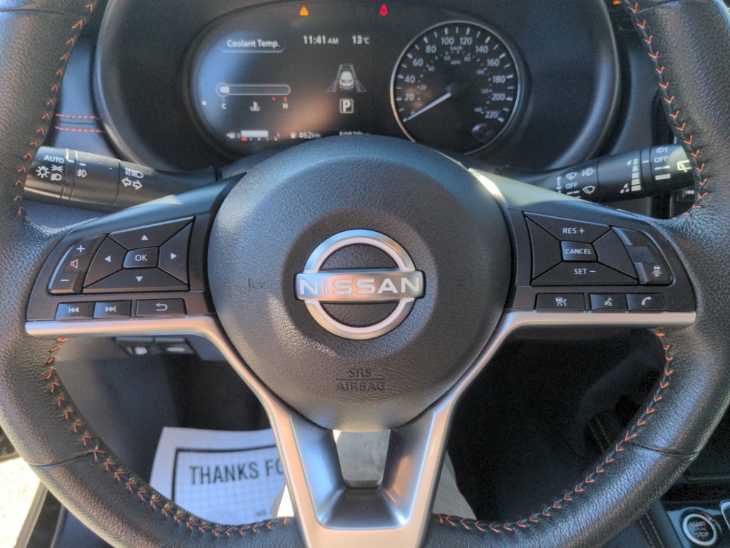 Nissan Kicks SR ! LOW KMS! Black Rims ! 2024