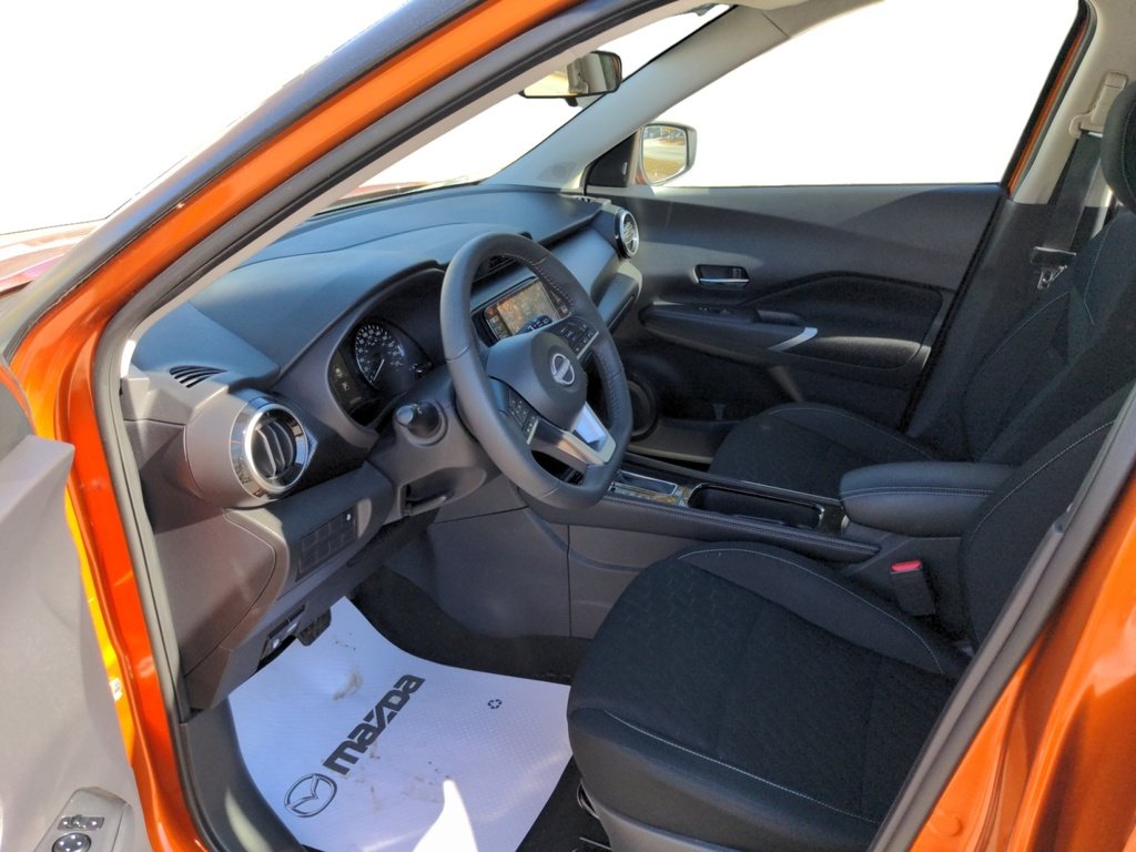 2024 Nissan Kicks SV