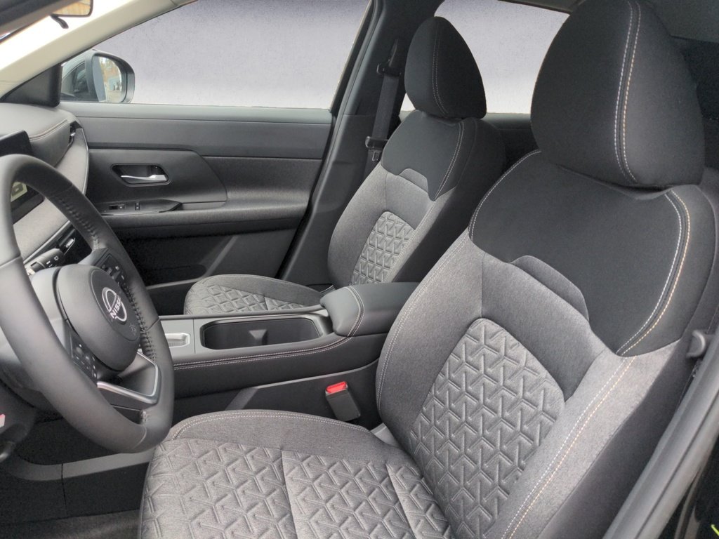 Nissan Kicks SV AWD! Manager Special ! 2025