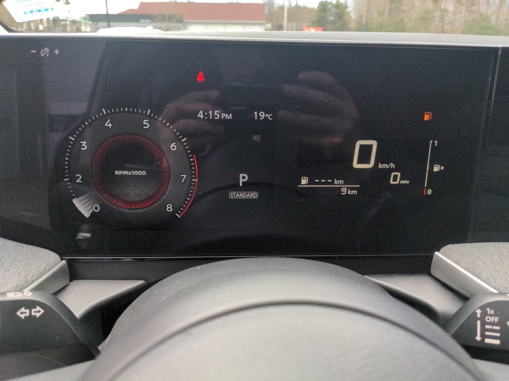 Nissan Kicks SV AWD! Manager Special ! 2025