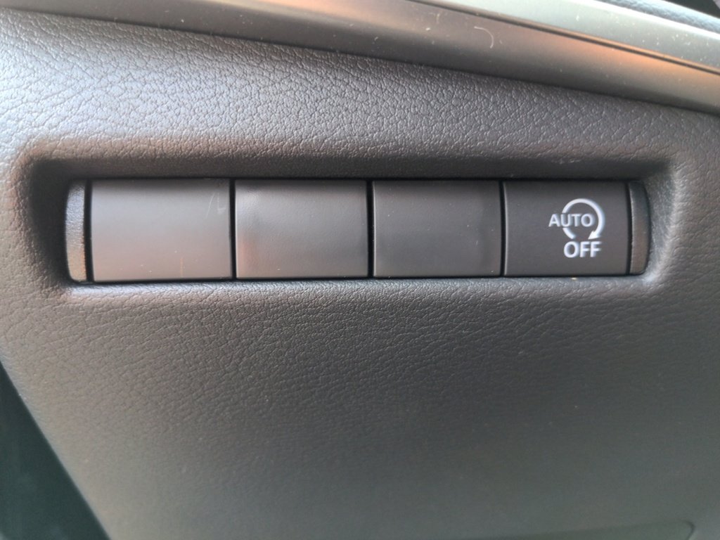 2025 Nissan Kicks S front wheel drive!