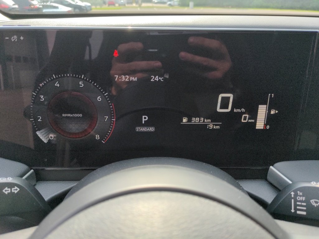 2025 Nissan Kicks S FWD - Demo Special