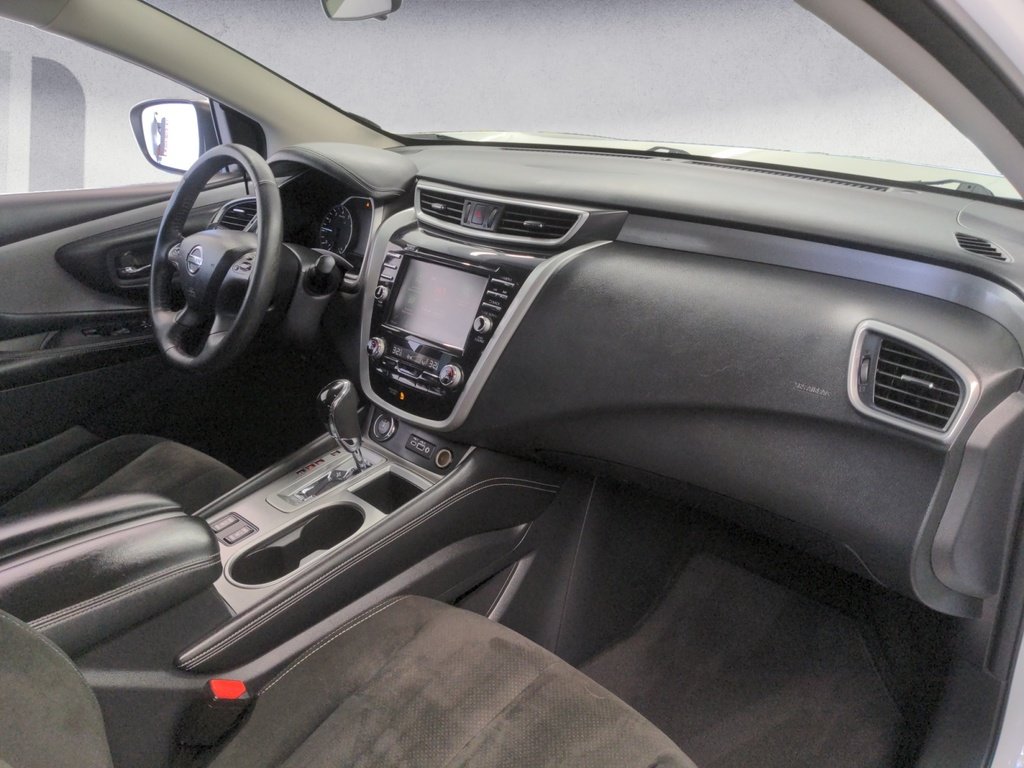 2019 Nissan Murano SV LOW KMS