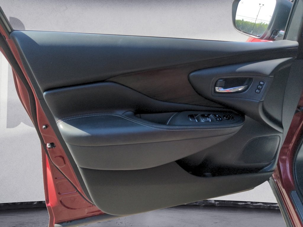 2021 Nissan Murano Platinum - fresh trade