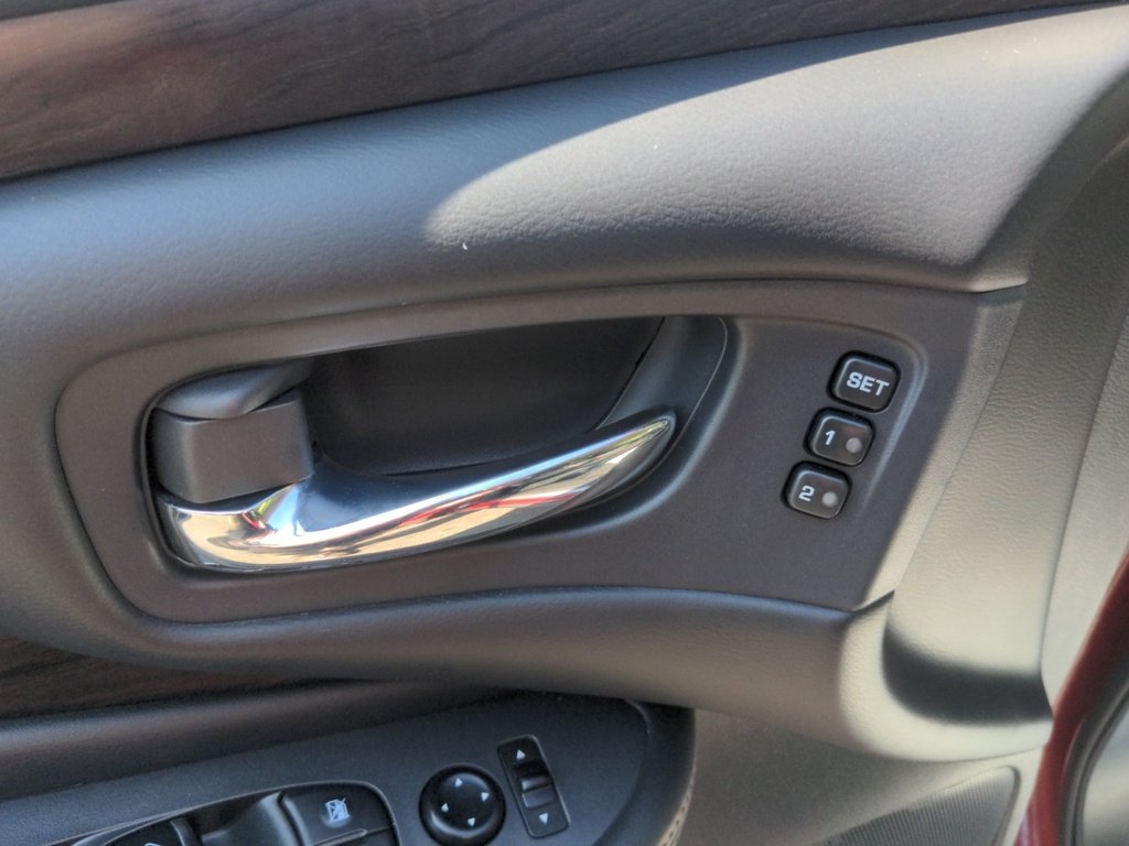 2021 Nissan Murano Platinum - fresh trade