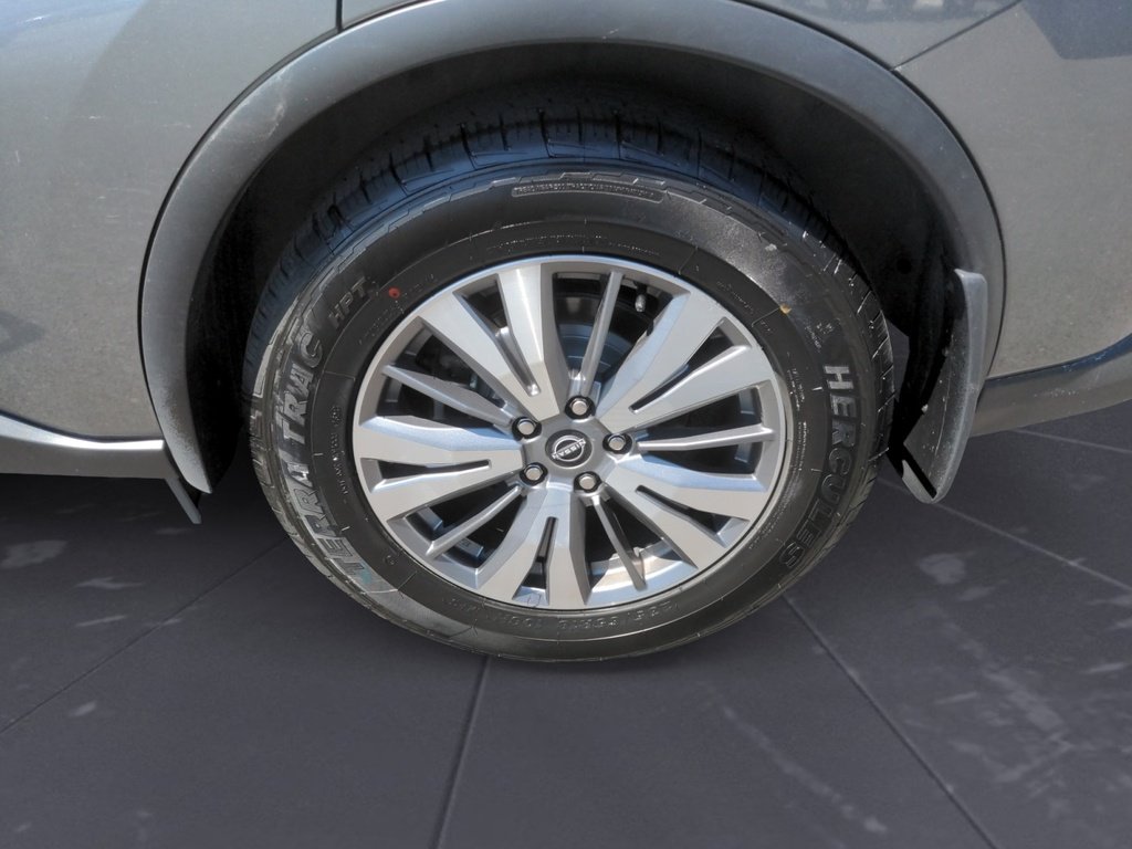2023 Nissan Murano LOW KMS!!