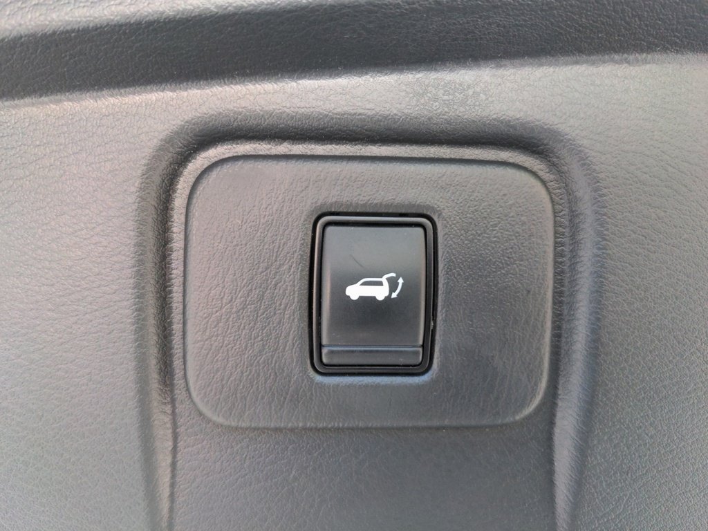 2023 Nissan Murano LOW KMS!!