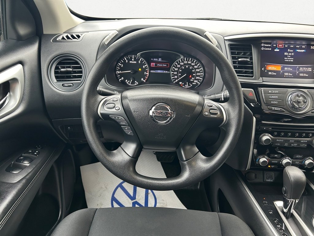 2019 Nissan Pathfinder S