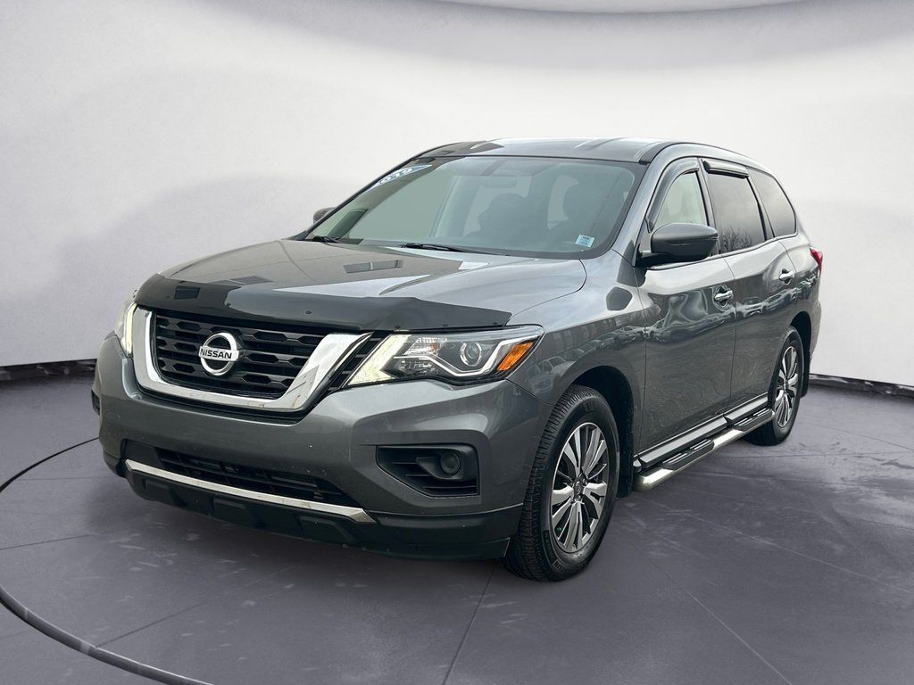 Nissan Pathfinder S 2019