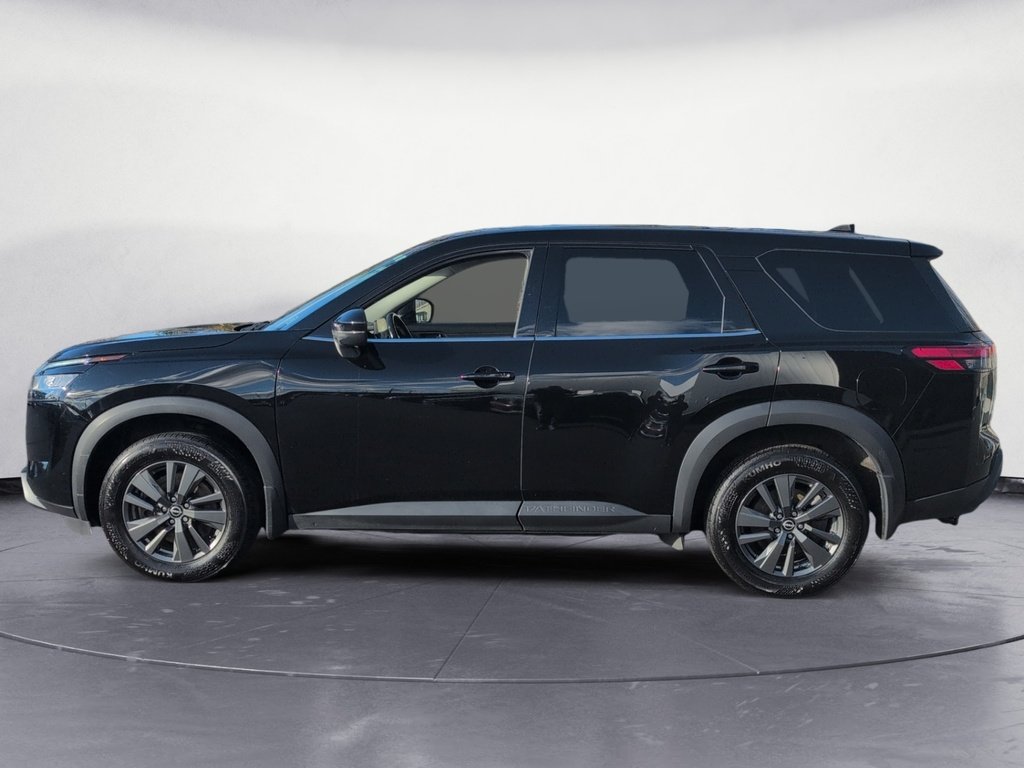 2022 Nissan Pathfinder S AWD - 8 Passenger, Heated Seats, Hitch