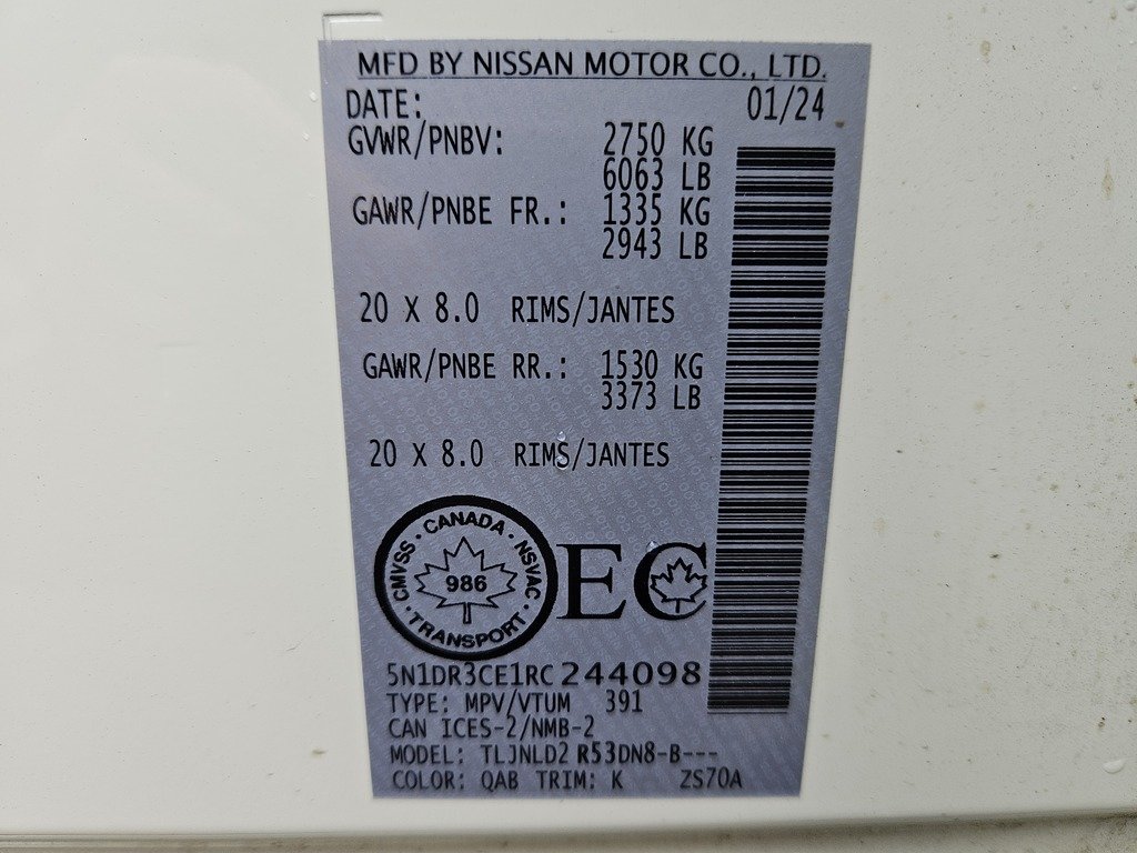 2024 Nissan Pathfinder SL