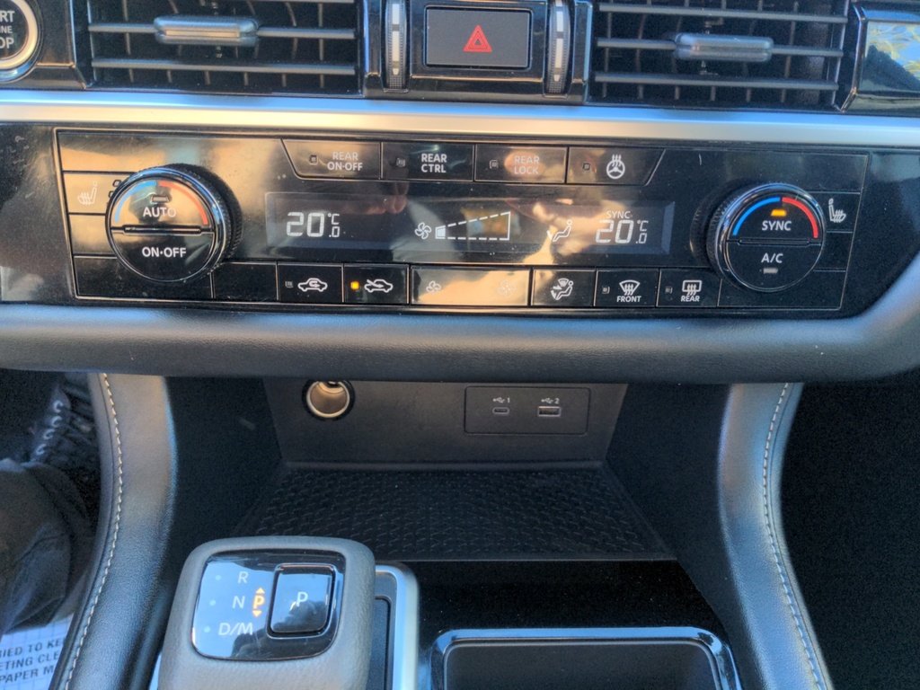 Nissan Pathfinder SV AWD!! 8 Seater!! Heated Seats! 2024