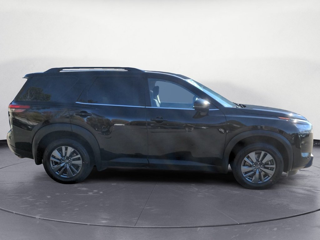 Nissan Pathfinder SV AWD!! 8 Seater!! Heated Seats! 2024