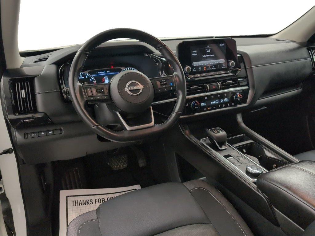 2024 Nissan Pathfinder SV AWD 8 Passenger!
