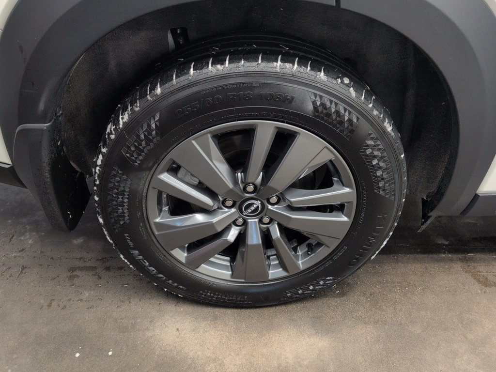 2024 Nissan Pathfinder SV AWD 8 Passenger!