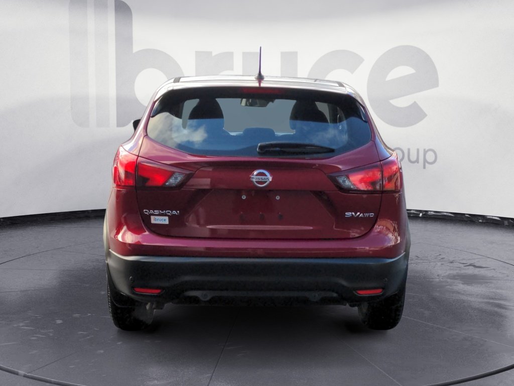 Nissan Qashqai AWD LOW KMS! 2019