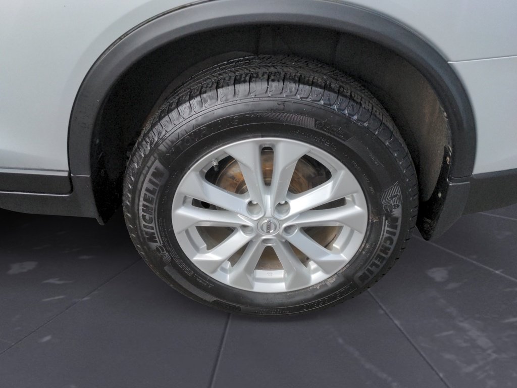 Nissan Rogue SV AWD 2015