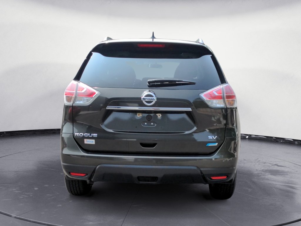 Nissan Rogue SV FWD 2015