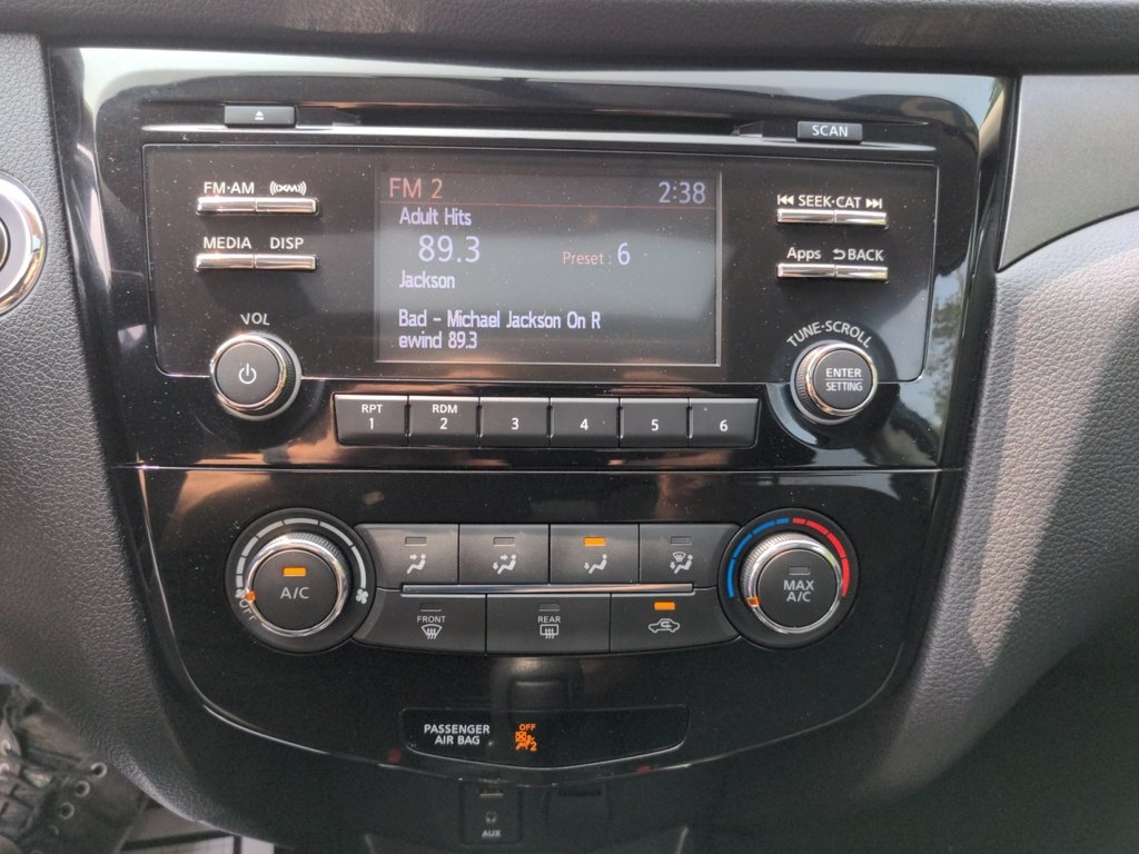 Nissan Rogue SV FWD 2015