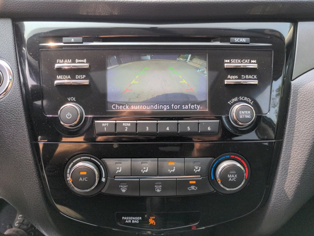 Nissan Rogue SV FWD 2015