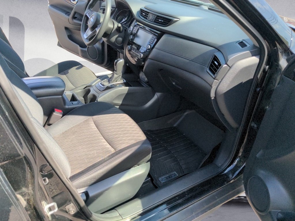 2018 Nissan Rogue Midnight Edition