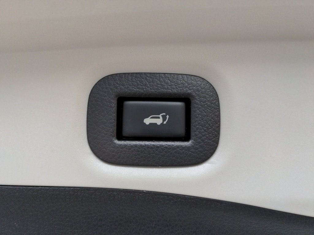 2020 Nissan Rogue SL PLATINUM LOW KMS