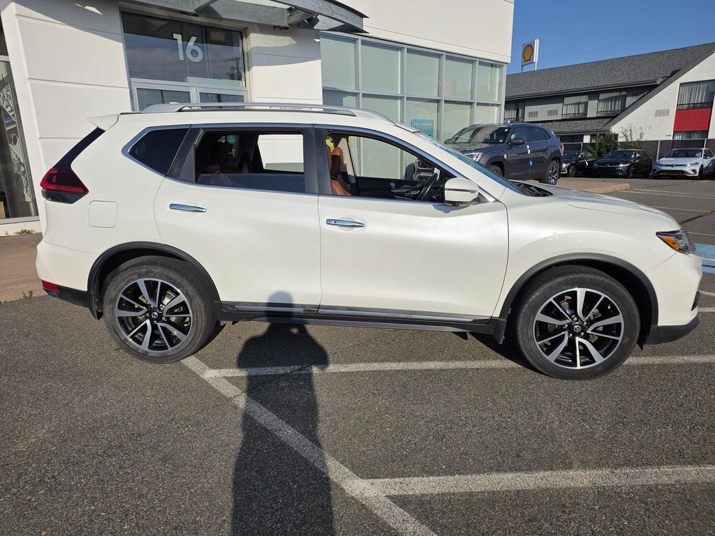 2020 Nissan Rogue SL