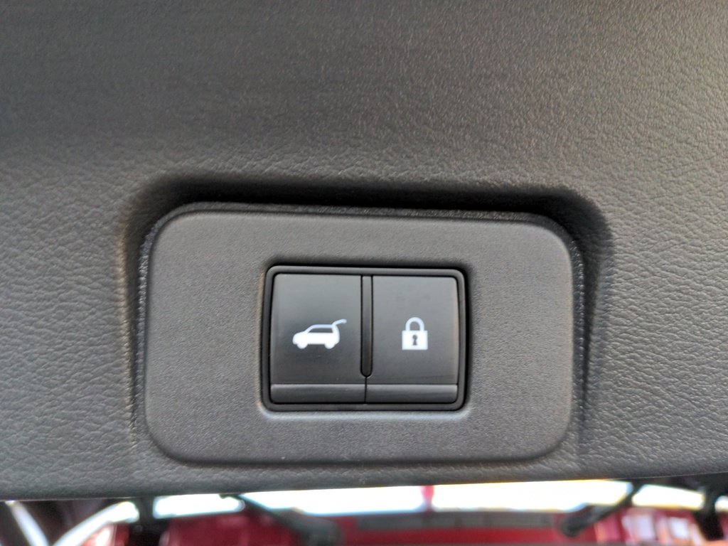 2023 Nissan Rogue Platinum ! AWD ! Leather heated and cooled!