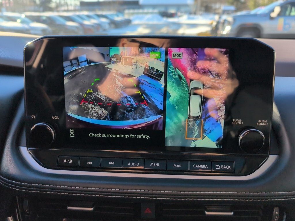 2023 Nissan Rogue SL AWD ! LOW KMS!