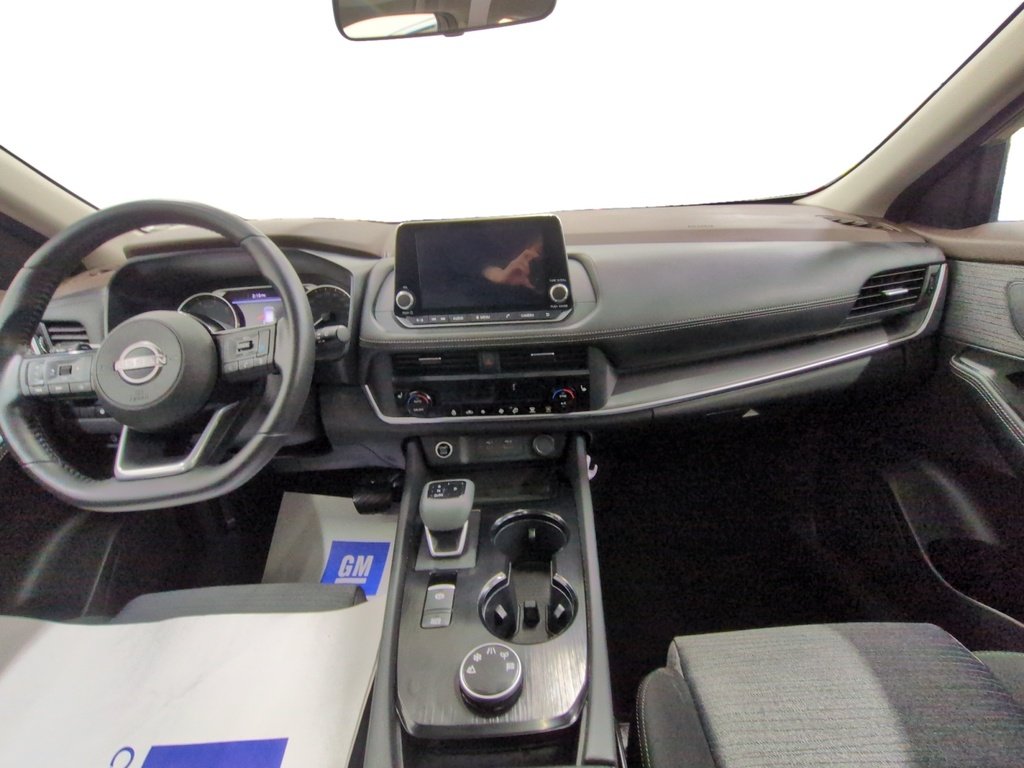 2023 Nissan Rogue SV MOONROOF