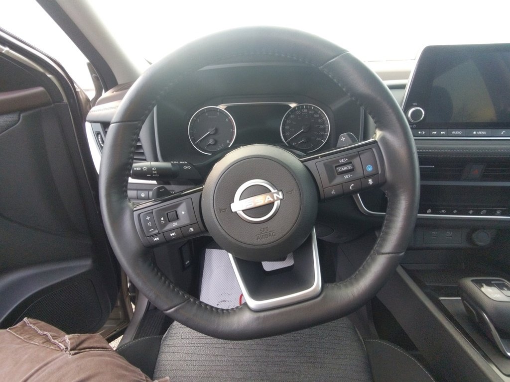 2023 Nissan Rogue SV MOONROOF