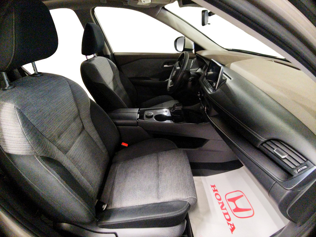 2023 Nissan Rogue SV MOONROOF