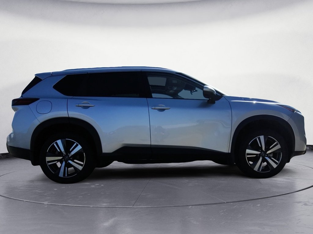 2024 Nissan Rogue SV MOONROOF