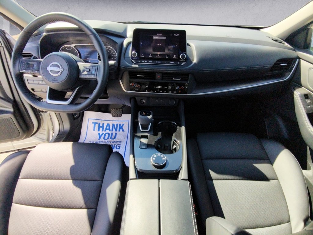 2024 Nissan Rogue SV MOONROOF
