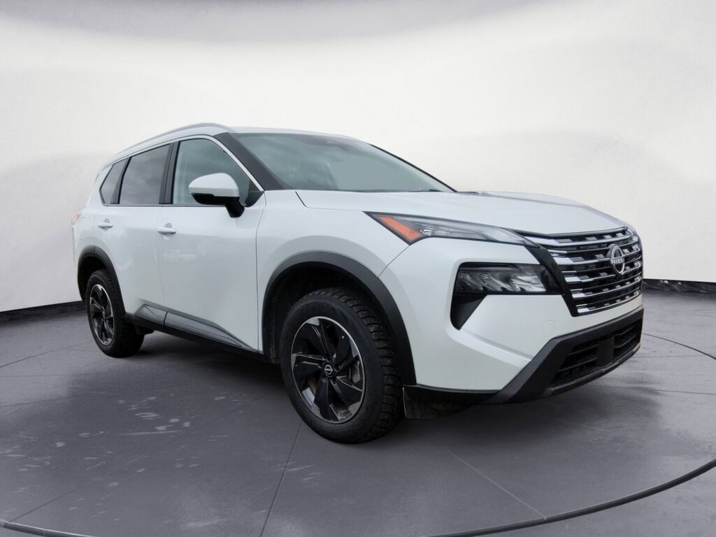 2024 Nissan Rogue SV MOONROOF