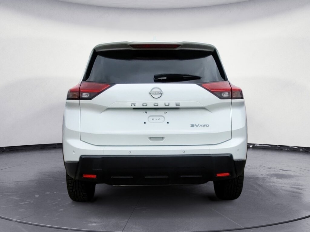 2024 Nissan Rogue SV MOONROOF