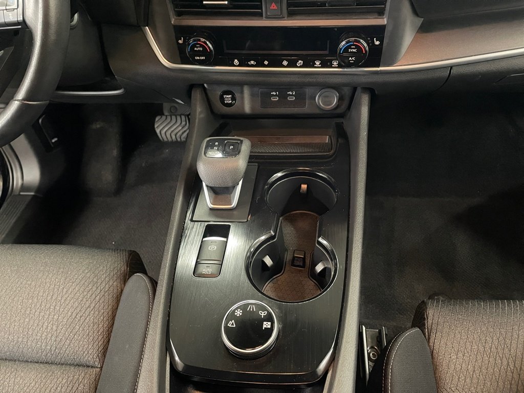 2024 Nissan Rogue SV MOONROOF