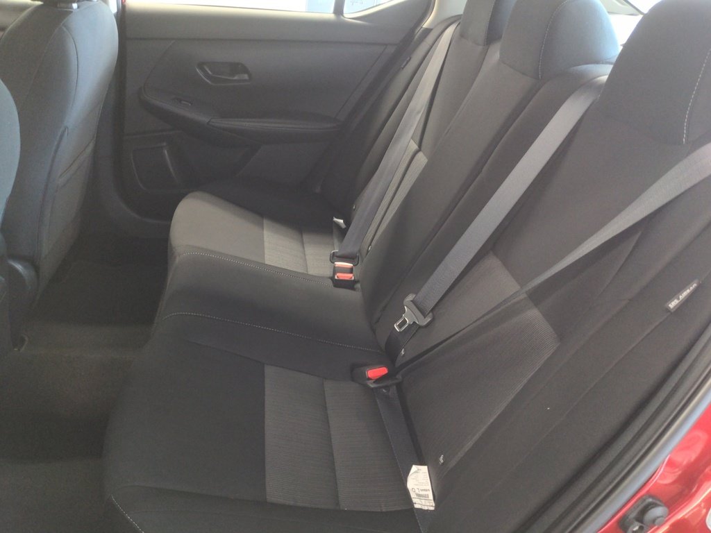 2024 Nissan Sentra SV LOW KMS