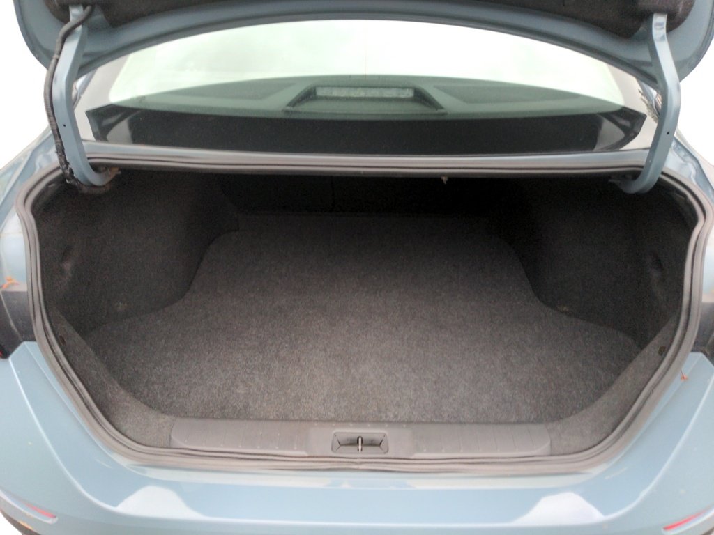 2024 Nissan Sentra SR - Fresh Trade!