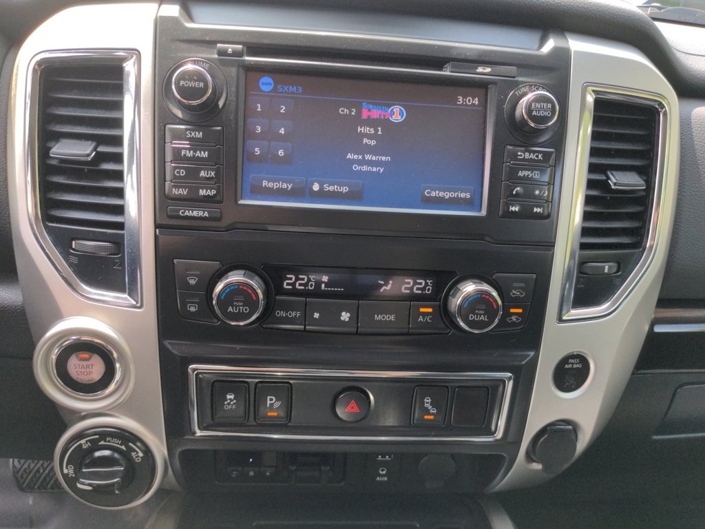 2017 Nissan Titan SV Crew Cab 4x4 -Fresh Trade