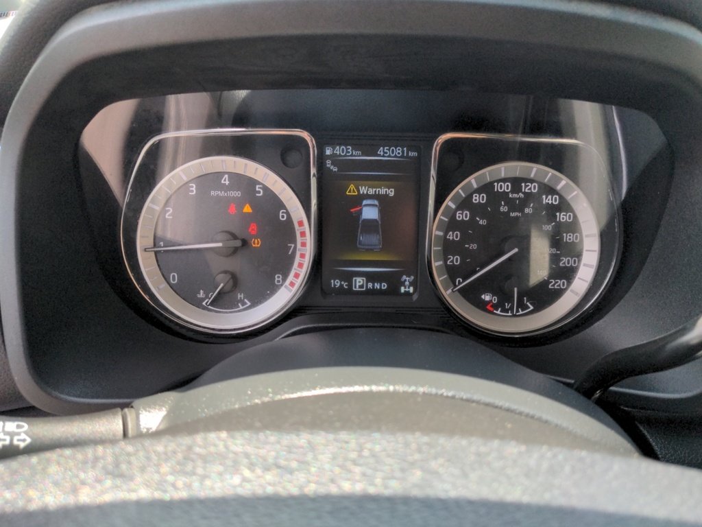 2017 Nissan Titan SV Crew Cab 4x4 -Fresh Trade