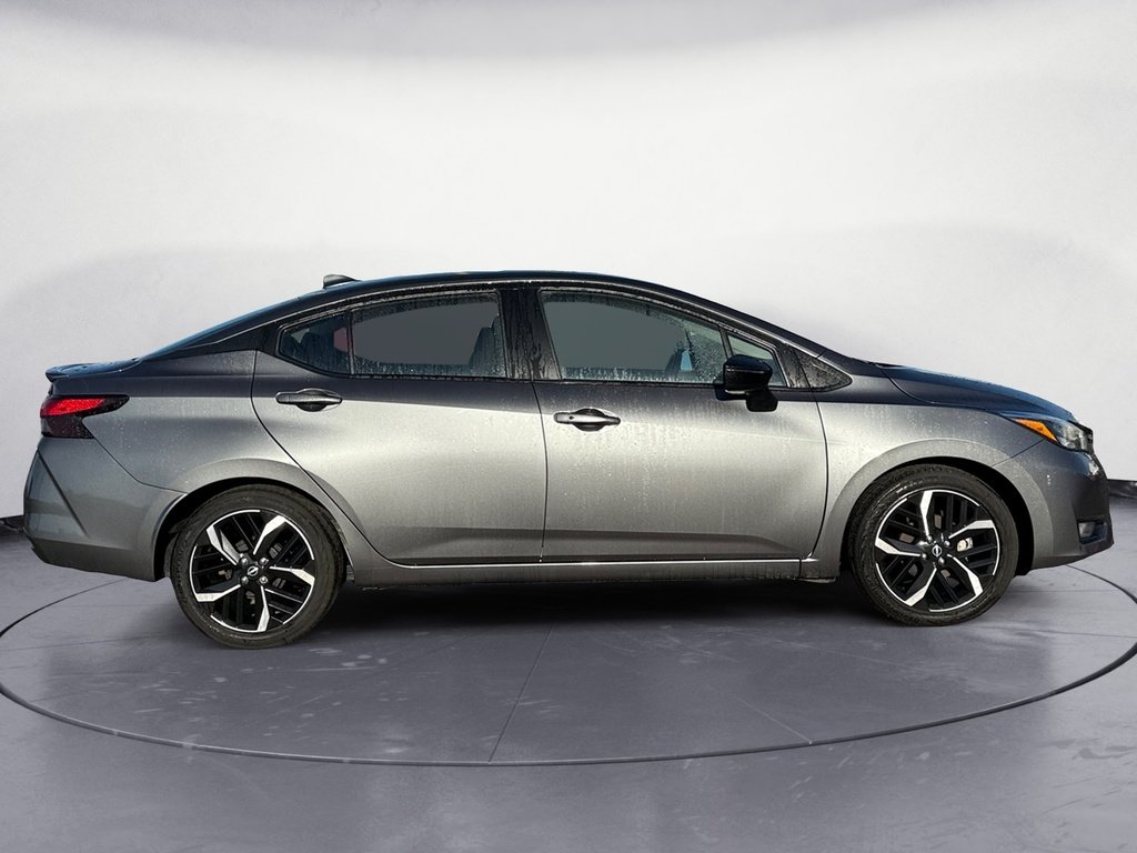 Nissan Versa SR 2023