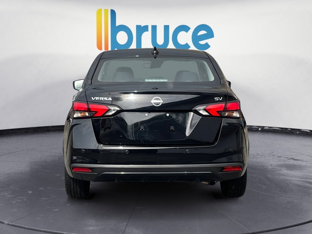 Nissan Versa SV 2024