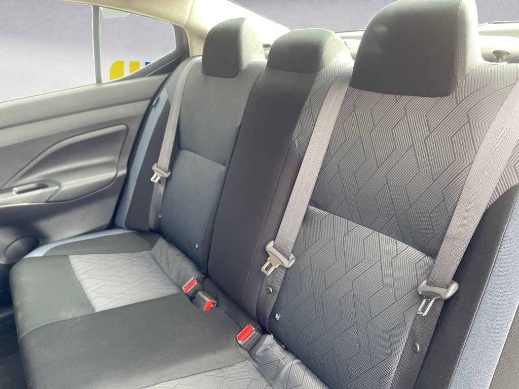 Nissan Versa SV 2024