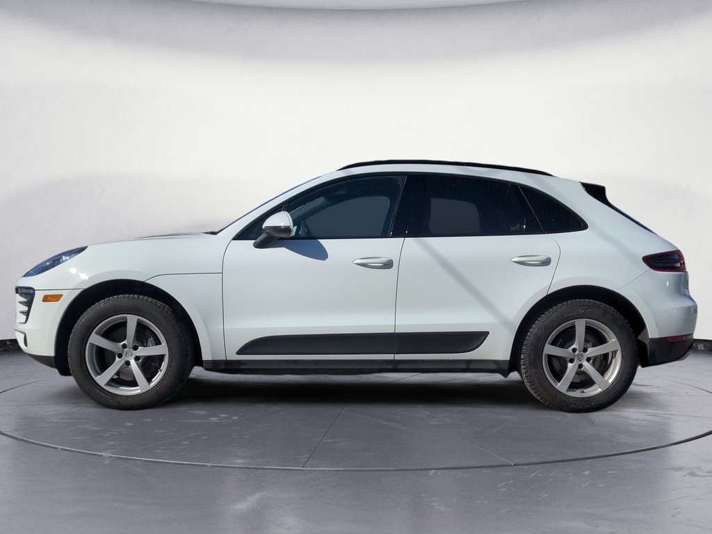 2018 Porsche Macan BASE