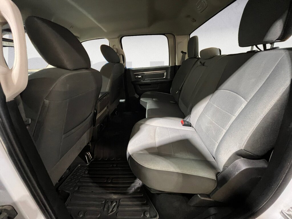 Ram 1500 Classic SLT 2022