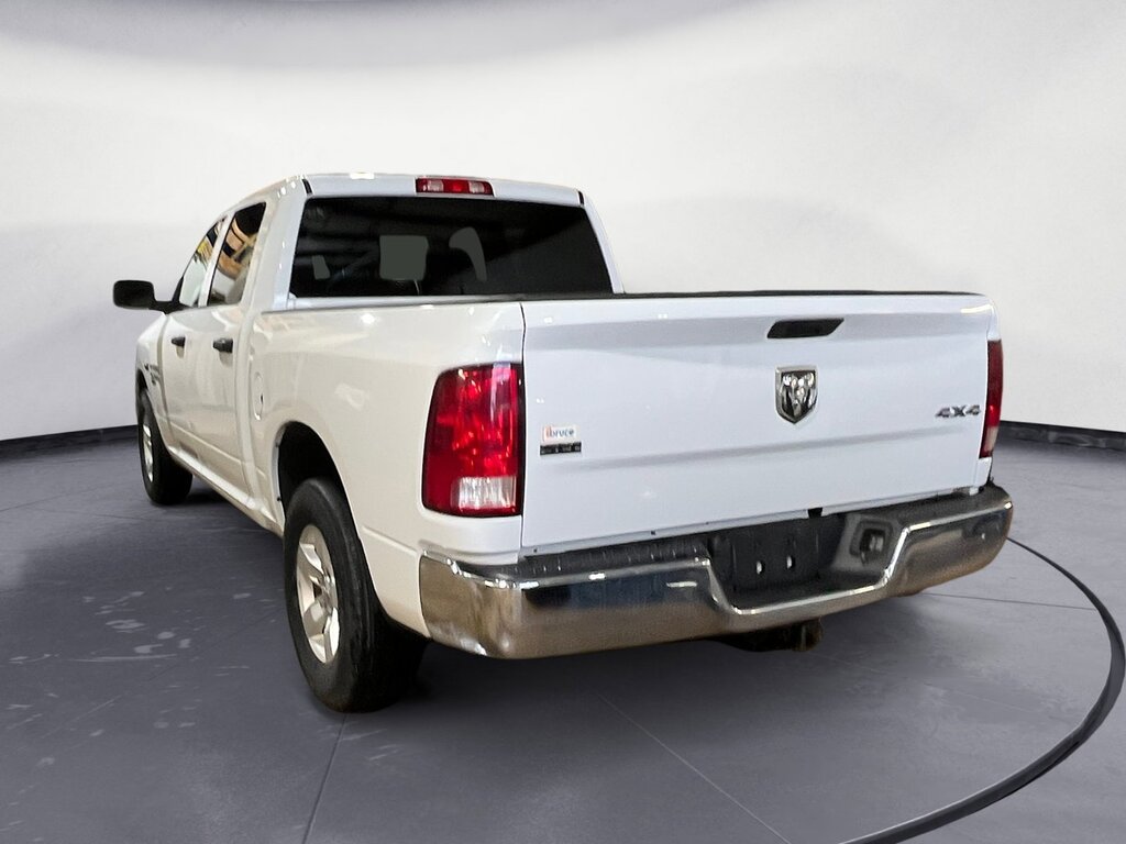 Ram 1500 Classic SLT 2022