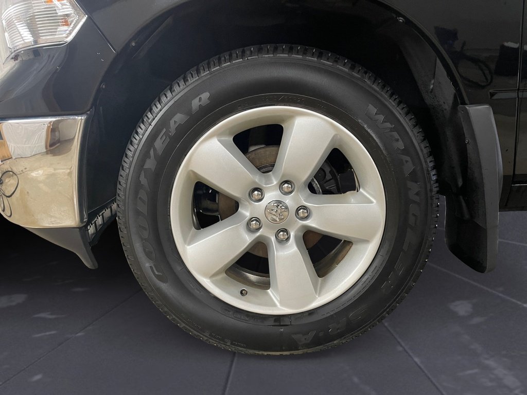 Ram 1500 Classic SLT, HEMI, BACK UP CAMERA, A/C 2022